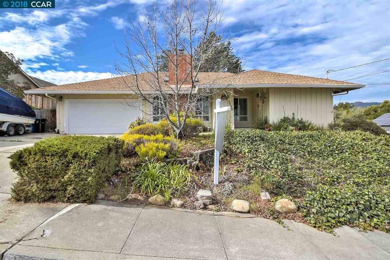 Property Photo:  1529 Encanto Pl  CA 94597 