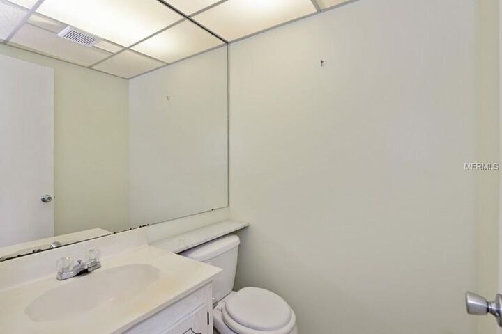 Property Photo: 205 Andover Place N 111 FL 33573