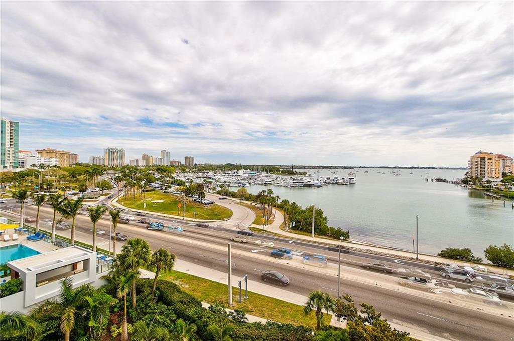 Property Photo: 1111 N Gulfstream Avenue 7B FL 34236