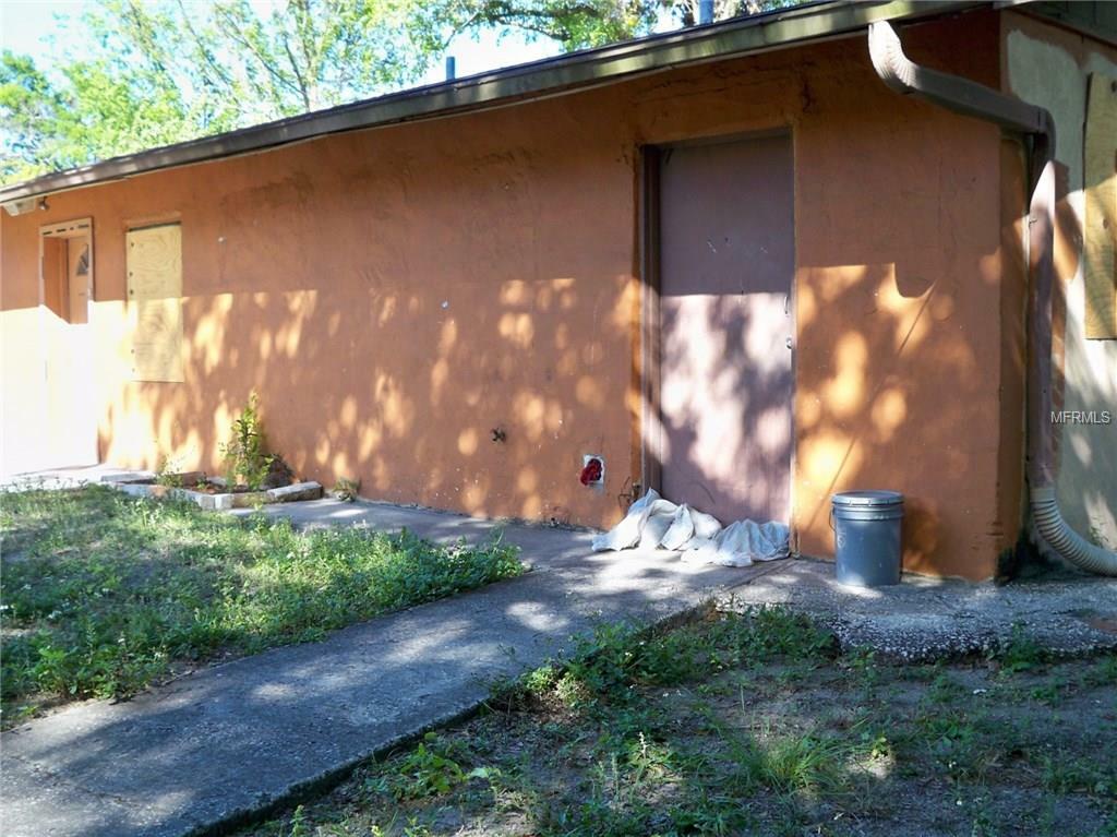 Property Photo:  9407 N 9th Street  FL 33612 