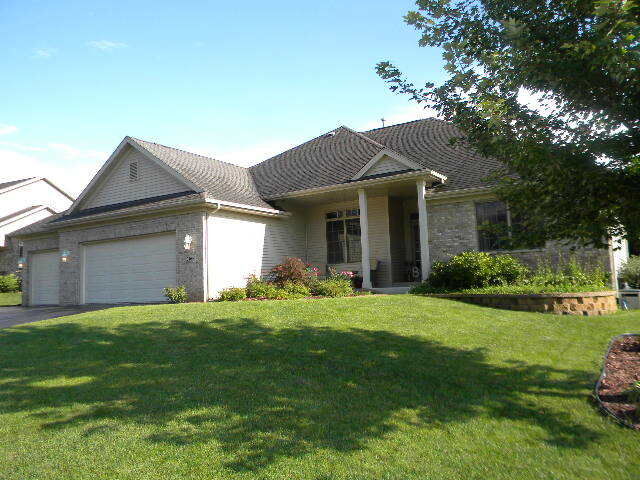 Property Photo:  