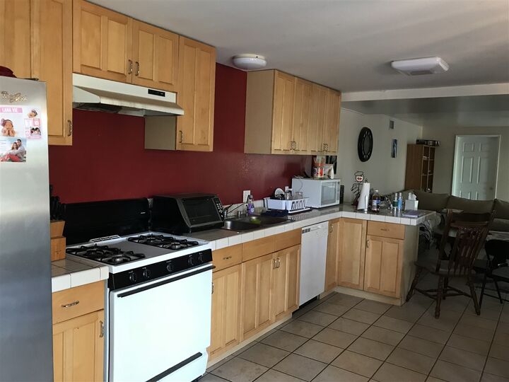 Property Photo:  1134 Montura Road  CA 92078 