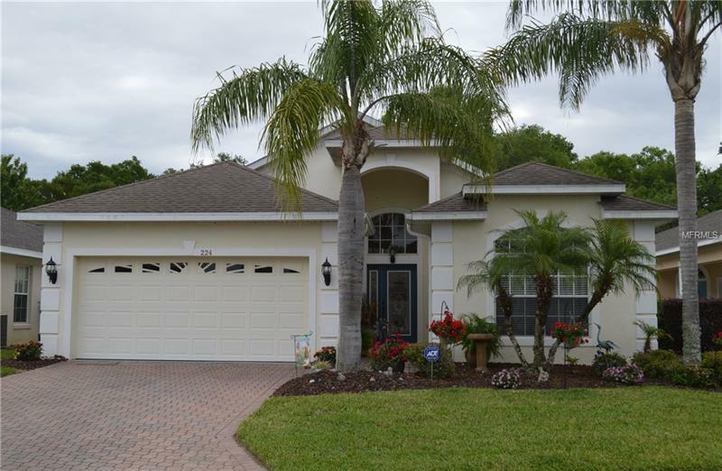 Property Photo:  224 Vista Oaks Way  FL 33837 