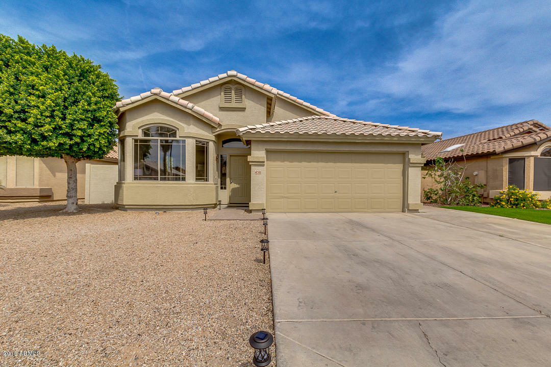 Property Photo:  458 E Redondo Drive  AZ 85296 