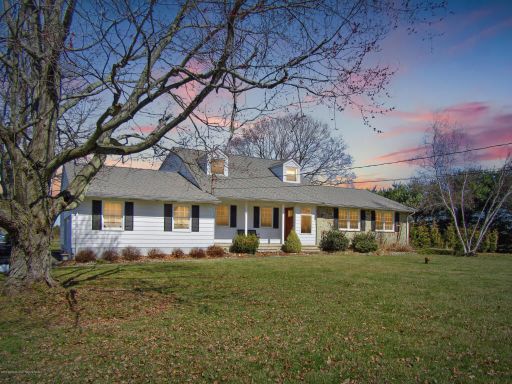 Property Photo: 51 Orchardside Drive NJ 08512