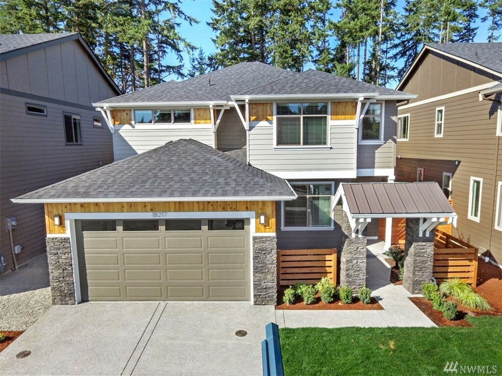 Property Photo: 13130 176th Ave E WA 98391
