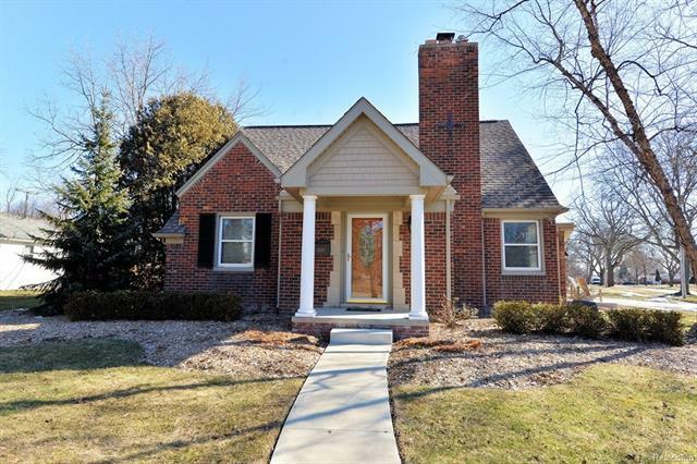 Property Photo: 4228 N Verona Circle MI 48073