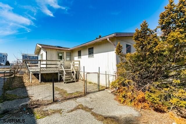 Property Photo: 14 Point Dr NJ 08244