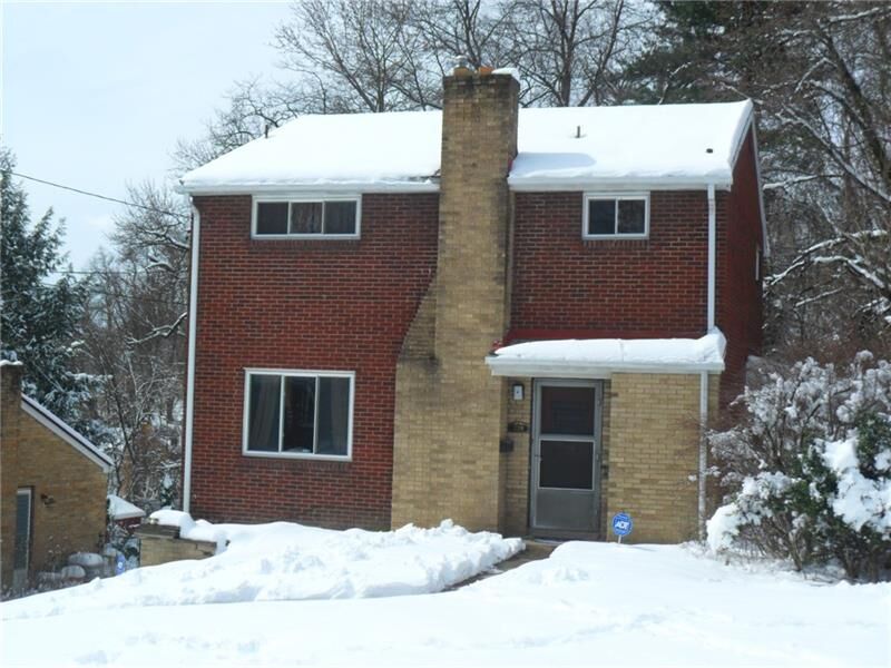 Property Photo: 239 Calmar Dr PA 15147