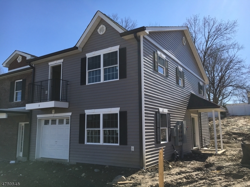 Property Photo: 11 Gregg Ct NJ 07860