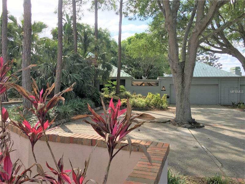 Property Photo:  10497 Longwood Drive  FL 33777 