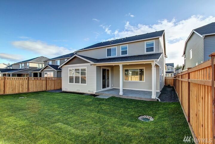 Property Photo:  13650 196th Ave E  WA 98391 