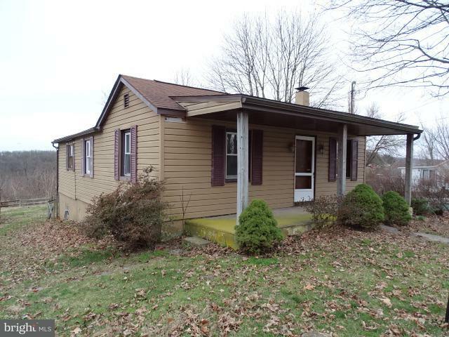 Property Photo:  67 Crest Hill Lane  PA 17356 