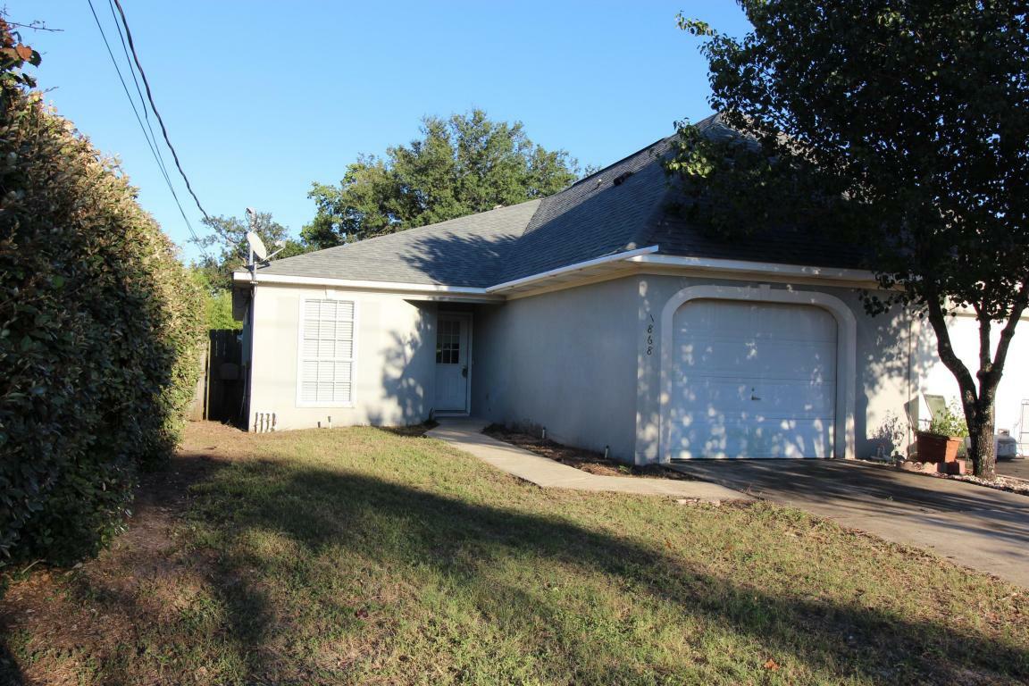 Property Photo: 1868 Alhambra Street FL 32566