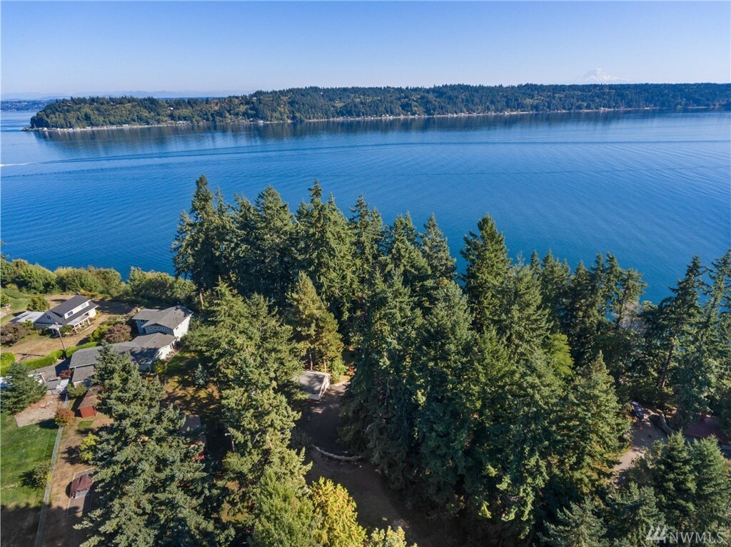 Property Photo:  11344 Sedgwick Rd SE  WA 98366 