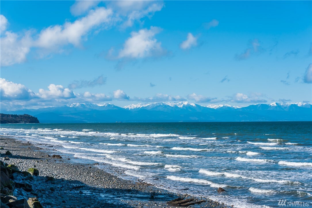 Property Photo:  2575 West Beach Rd  WA 98277 