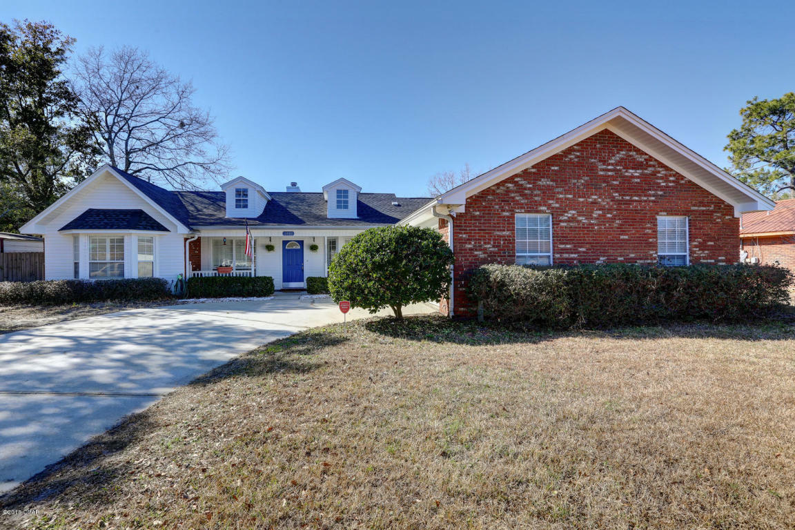 Property Photo: 1810 New Hampshire Avenue FL 32444