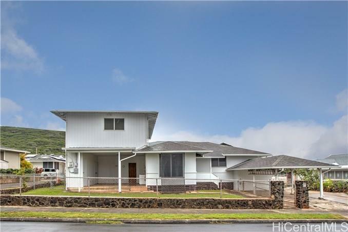 Property Photo:  1311 Makaikoa Street  HI 96821 