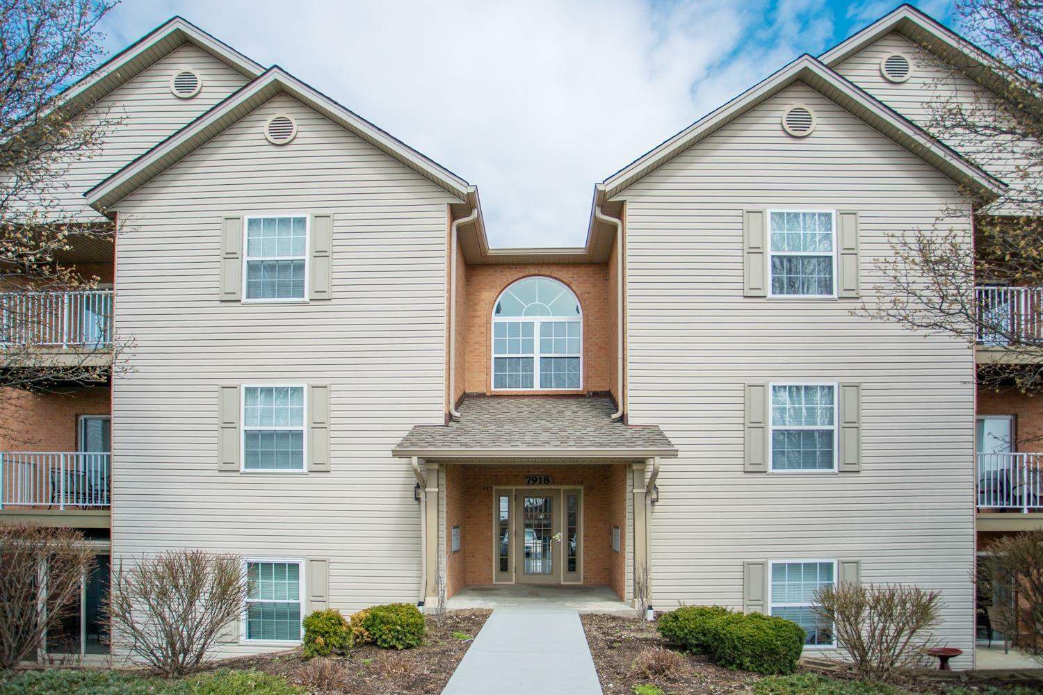 Property Photo: 7918 Jessies Way 303 OH 45011