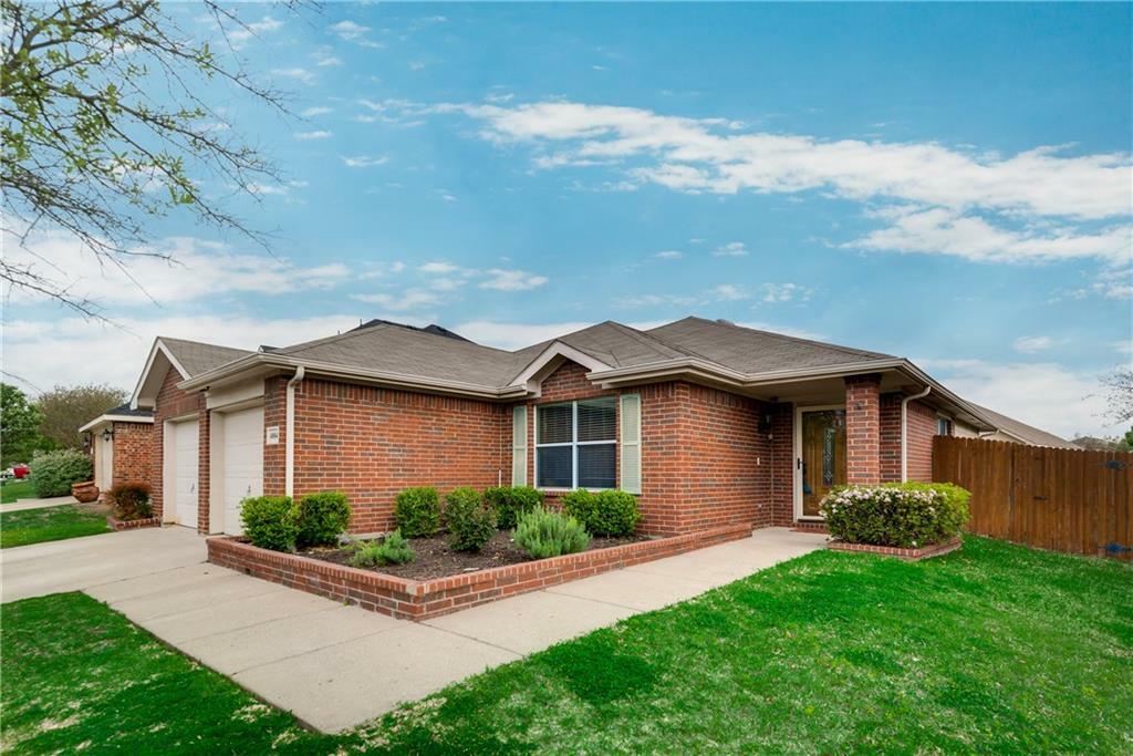 Property Photo: 4004 Rolling Rock Road TX 75126