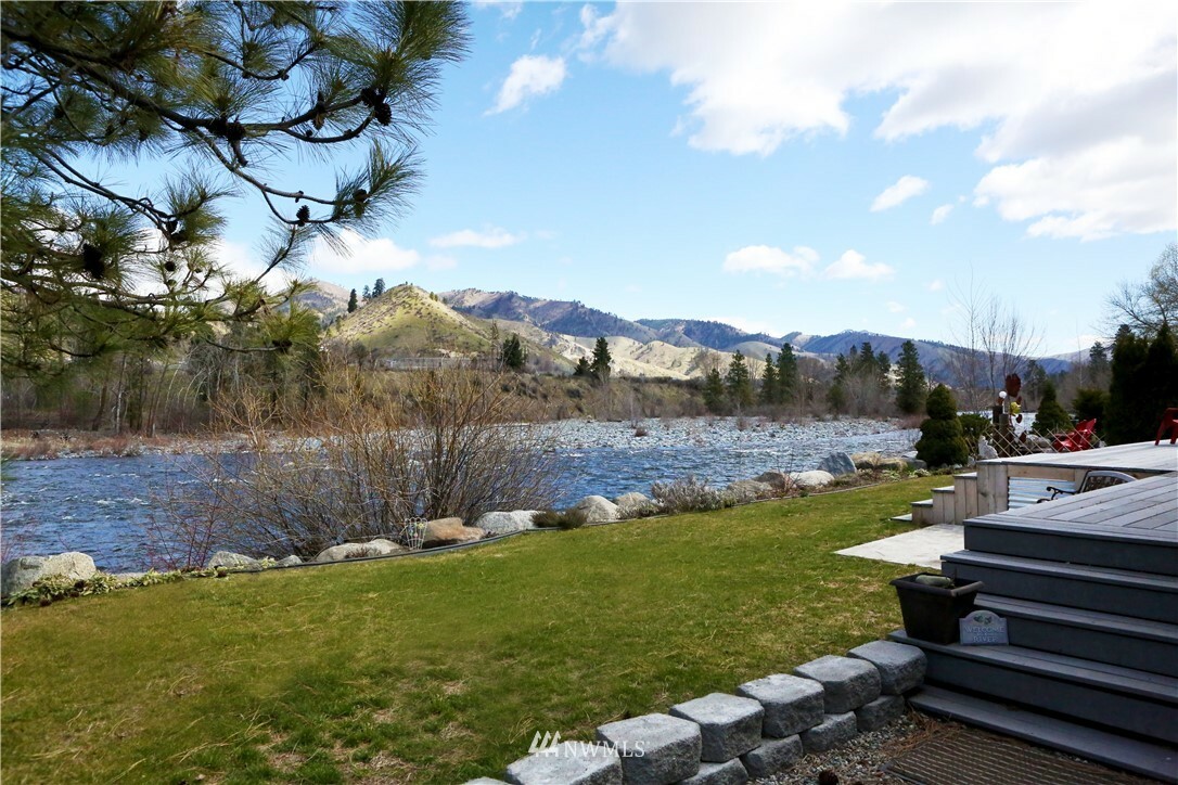 Property Photo: 7900 Stine Hill Road 2 WA 98815