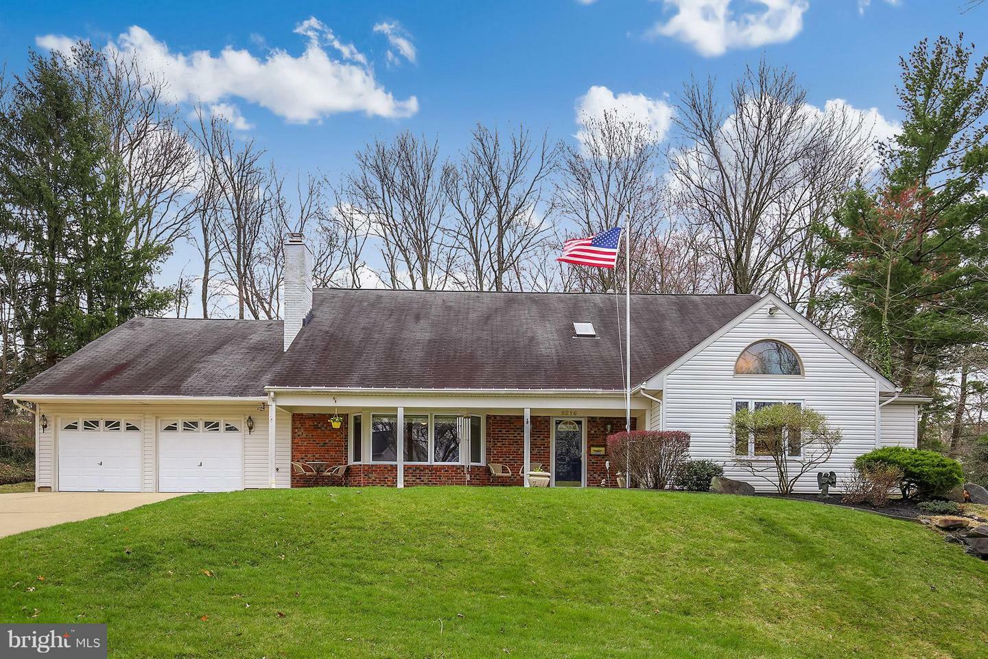 Property Photo:  9216 Lawnview Lane  MD 20708 