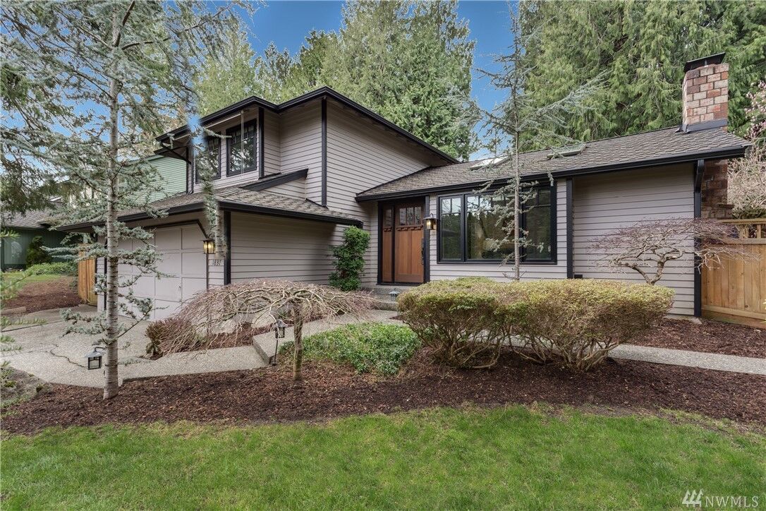 Property Photo:  1837 226th Place NE  WA 98074 