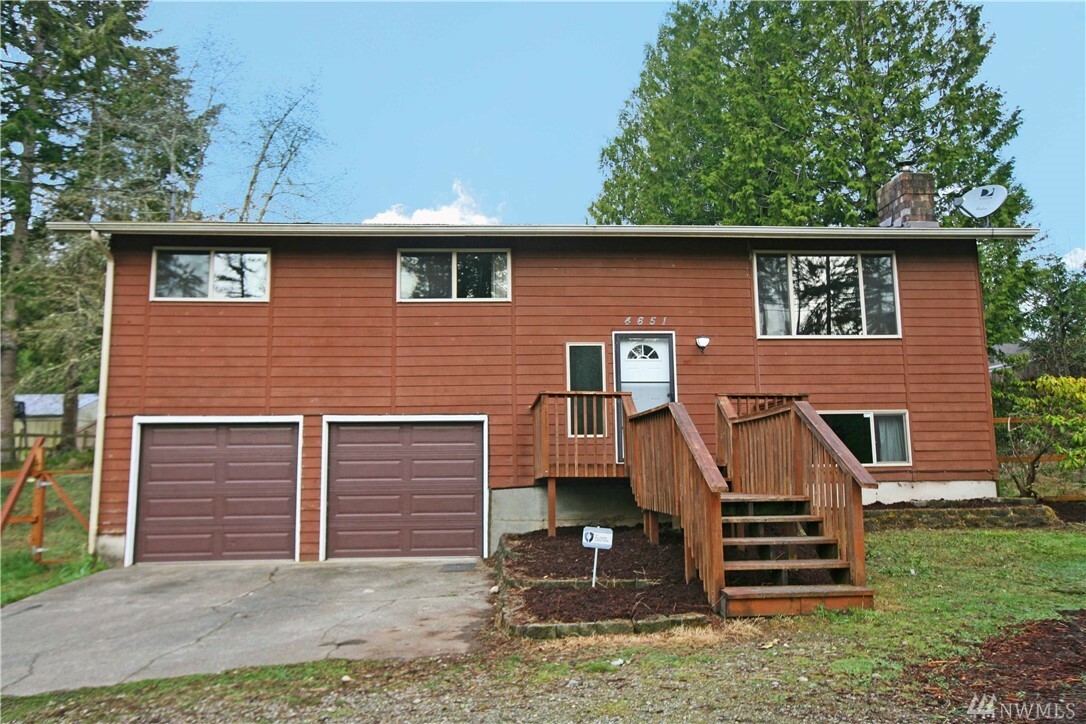 Property Photo:  4651 E Grapeview Loop Rd  WA 98524 