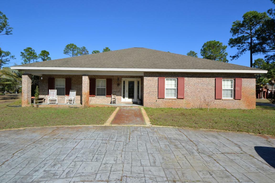 Property Photo: 240 Wildwood Drive FL 32404