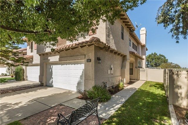 Property Photo:  1519 San Rafael Place  CA 92882 