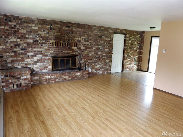 Property Photo: 20774 English Rd WA 98274