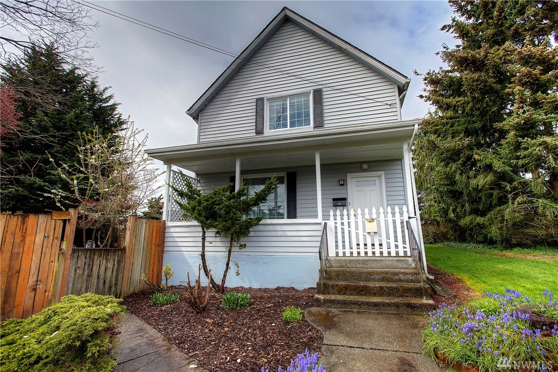 Property Photo:  4204 S Asotin St  WA 98418 