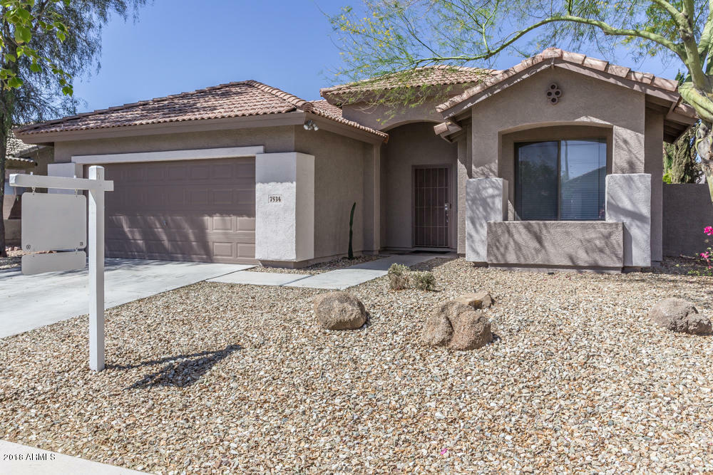 Property Photo:  7534 W Wood Street  AZ 85043 