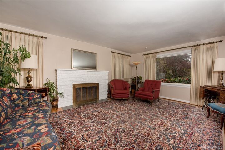 Property Photo:  7510 29th Ave NW  WA 98117 