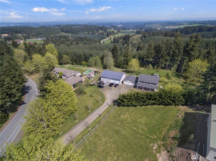 Property Photo: 197 Crego Hill Rd WA 98532