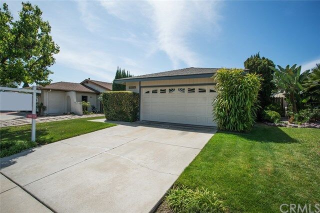 Property Photo: 27003 El Retiro CA 92692