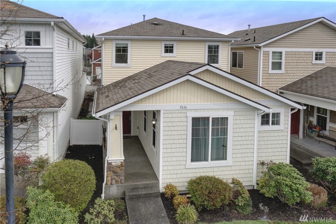 Property Photo: 7616 Rushmore Ave NE WA 98516