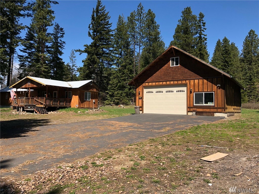 Property Photo:  8771 SR 903  WA 98940 