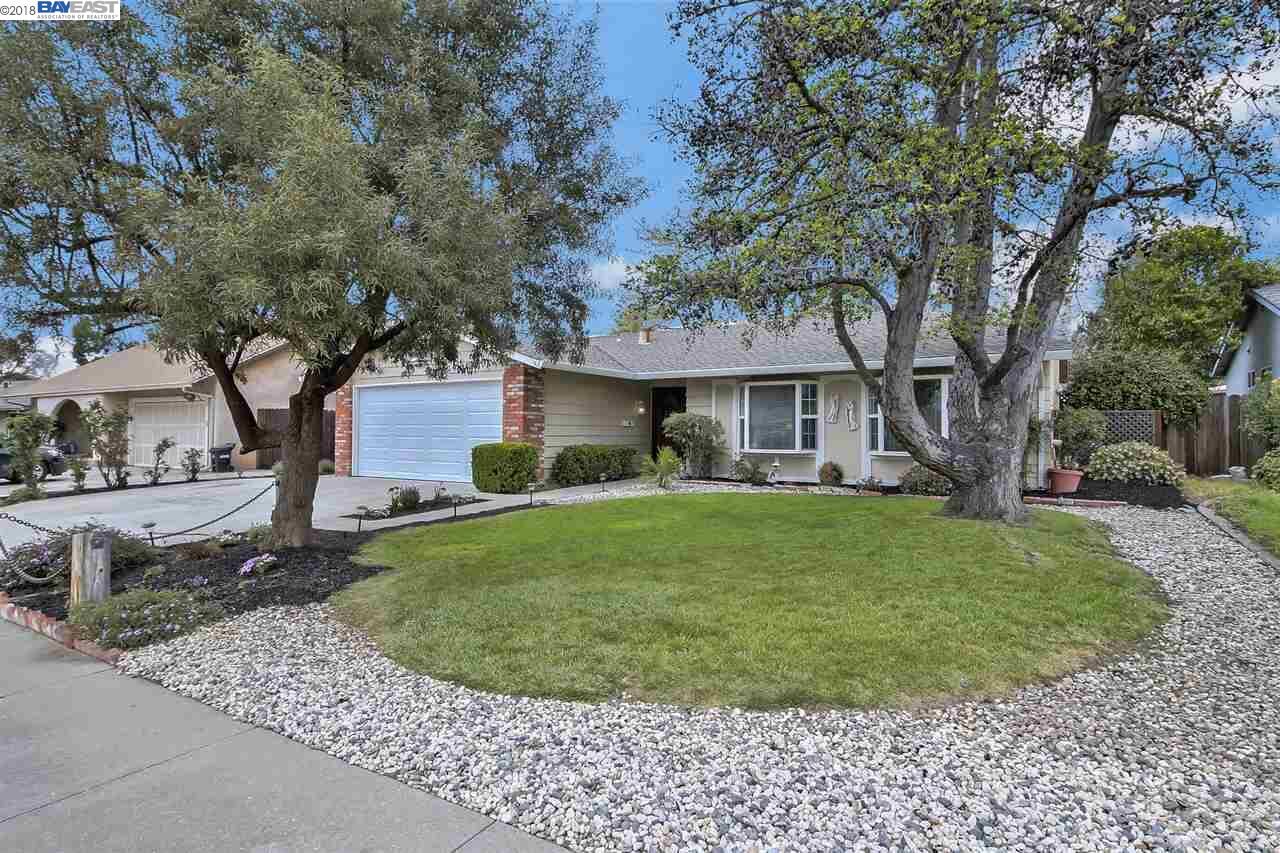 Property Photo:  790 Del Norte Dr  CA 94551 