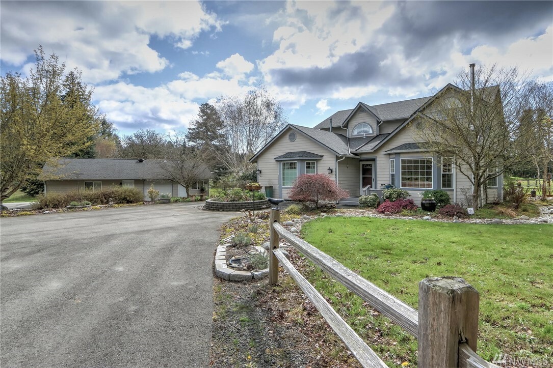 Property Photo:  20586 Big Rock Lane NE  WA 98370 