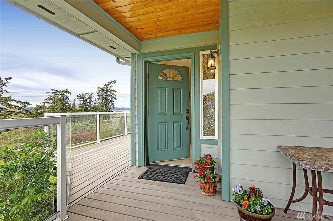 Property Photo:  8713 Myrtle Rd  WA 98292 