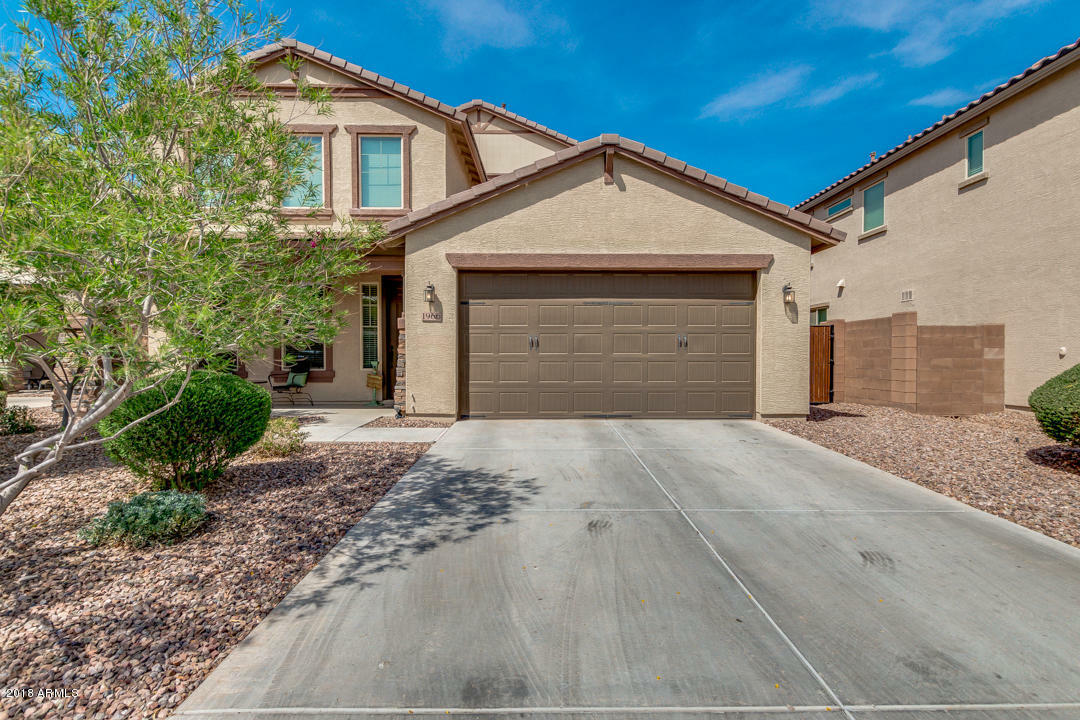 Property Photo:  1966 E Hazeltine Way  AZ 85298 