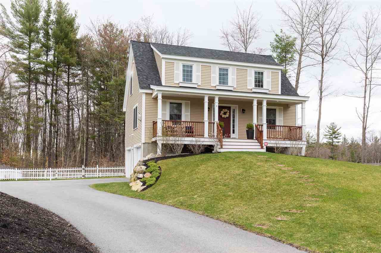 Property Photo:  4 Squire Way  NH 03833 