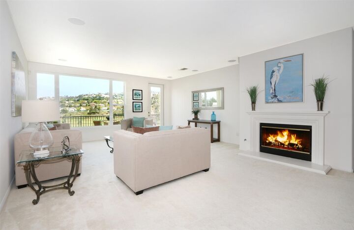 Property Photo: 2534 Navarra Dr C CA 92009