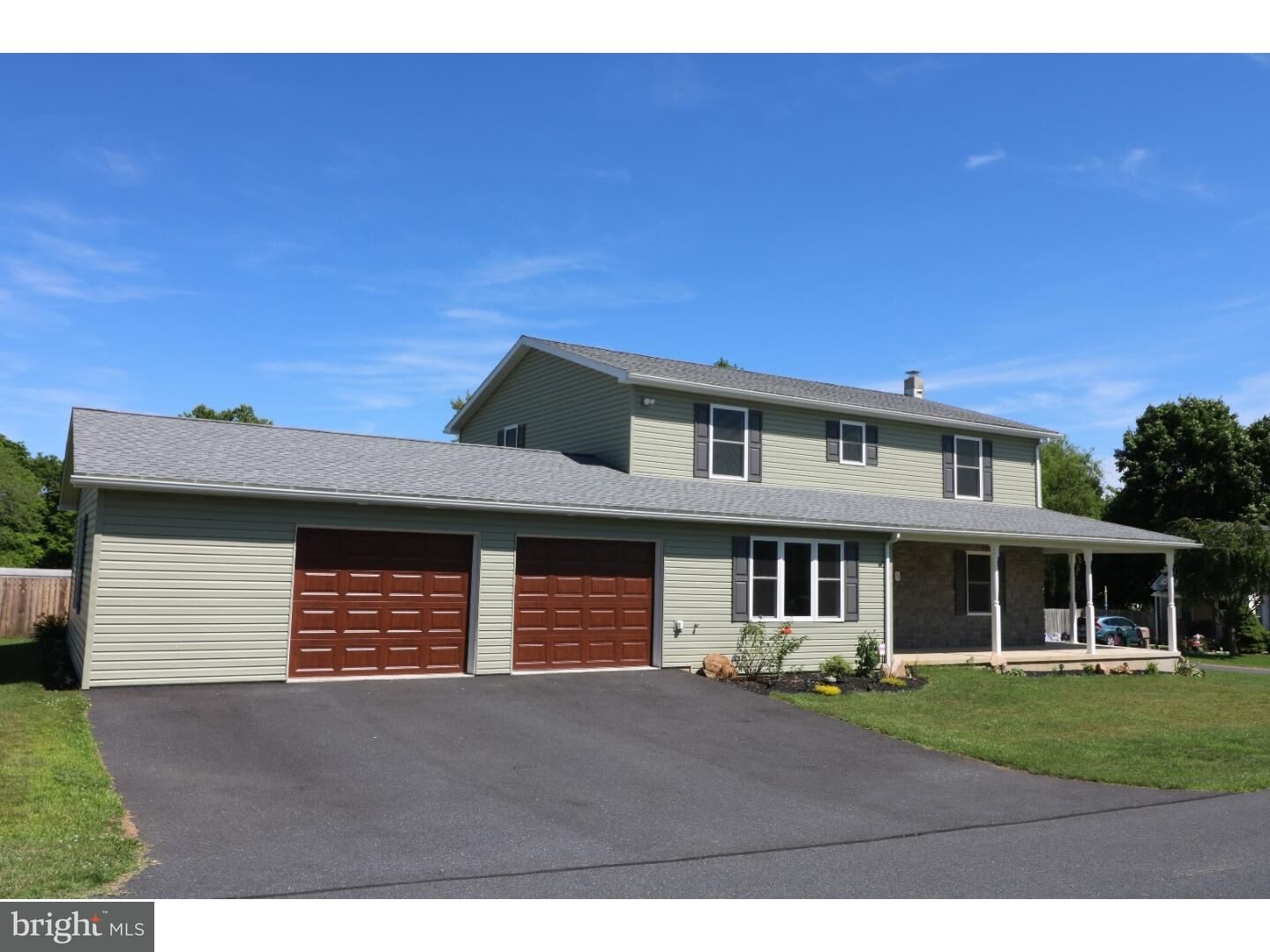 Property Photo:  5 Elm Avenue  PA 19560 