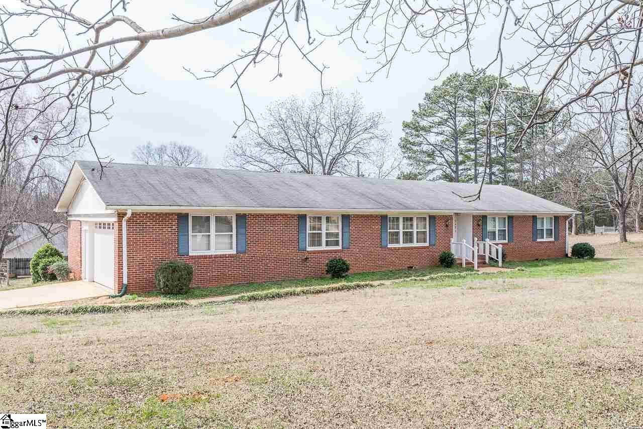 Property Photo: 2083 Gap Creek Road SC 29651