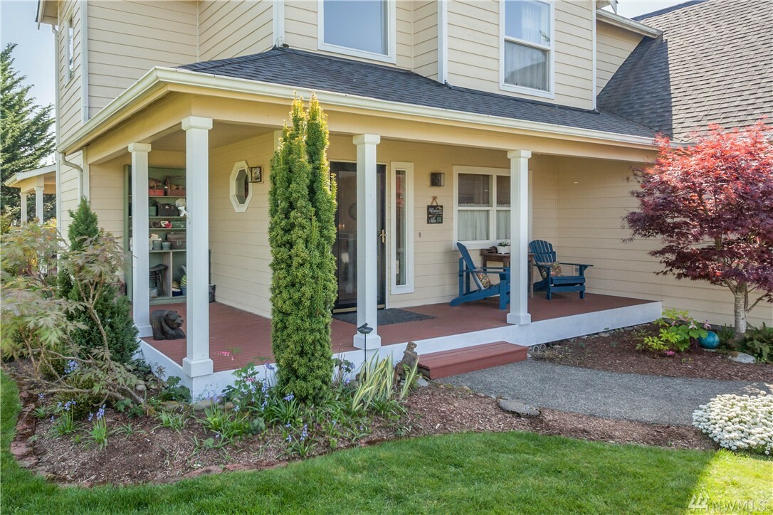 Property Photo:  11227 SE 297th St  WA 98092 