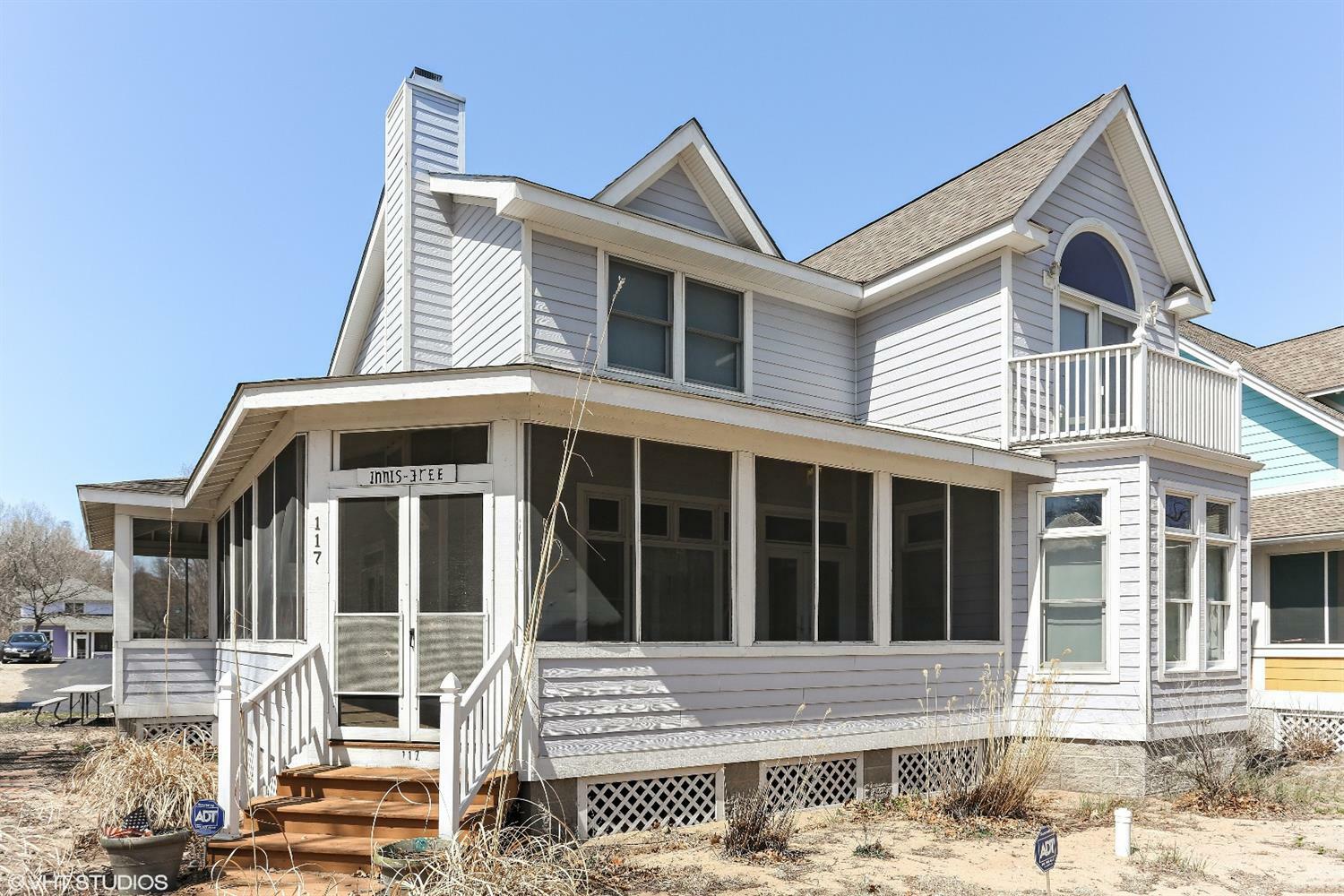 Property Photo: 117 Thomas Boulevard IN 46360