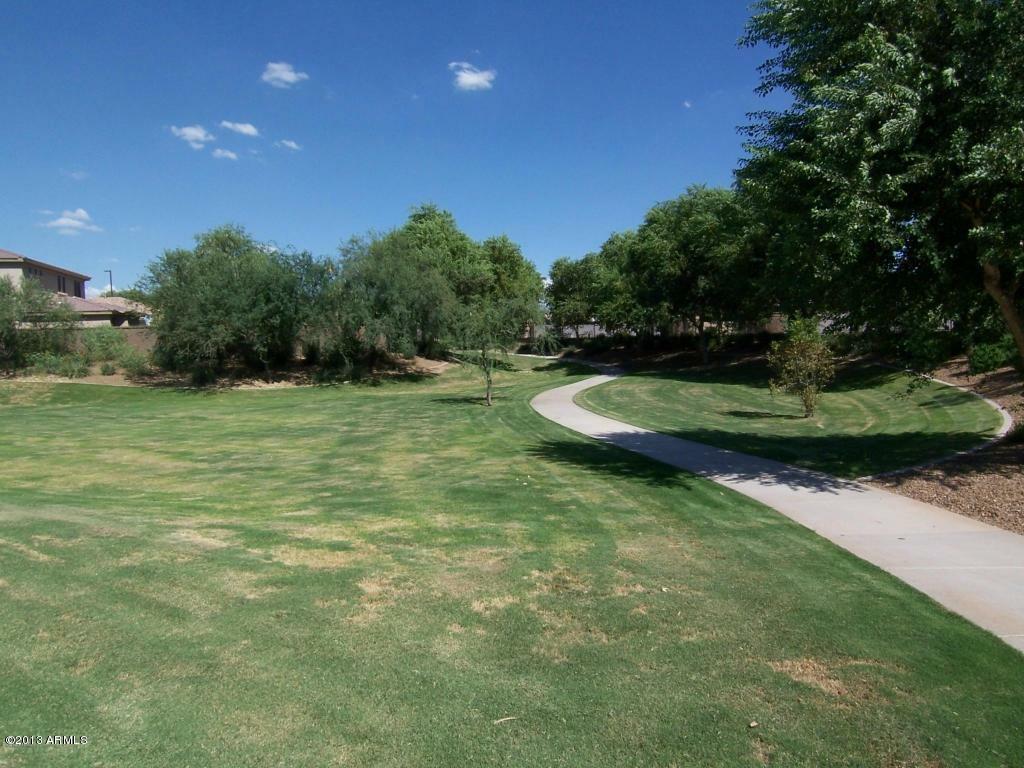 Property Photo:  4762 E Lark Street  AZ 85297 