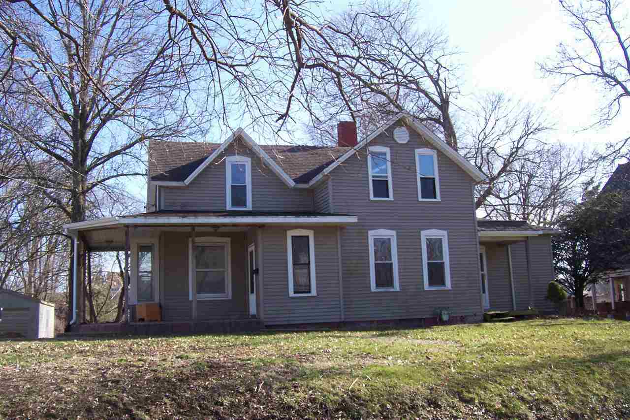 204 W Pine  Canton IL 61520 photo